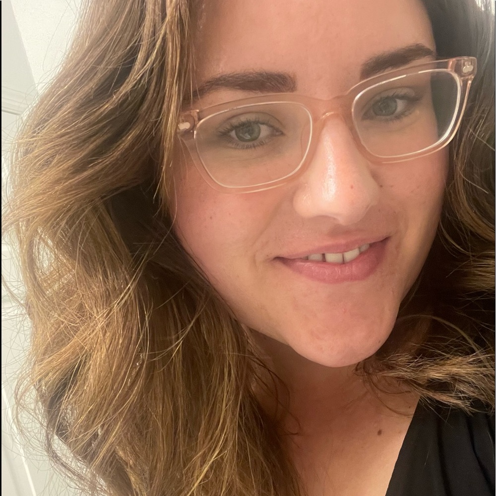 Meet your Posher, LauraLyn